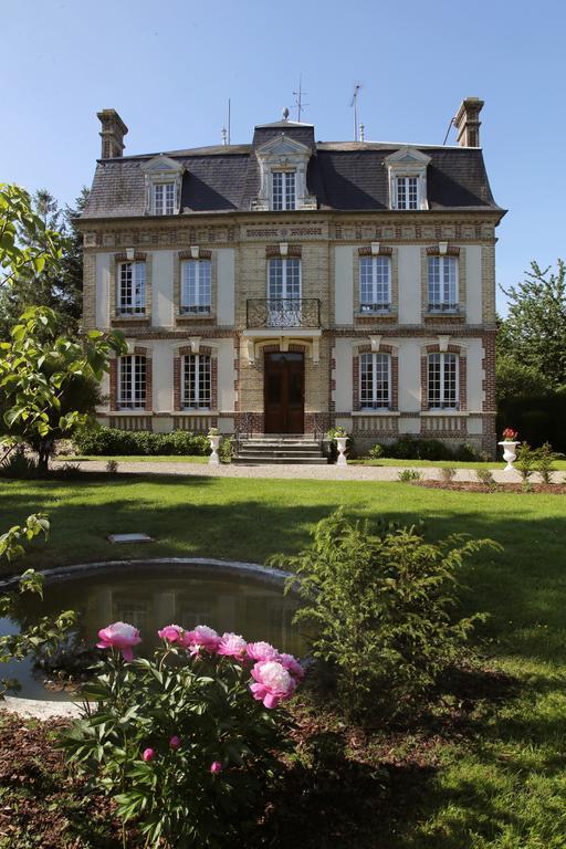 Manoir Le Mesnil Bed & Breakfast Saint-Martin-aux-Chartrains Dış mekan fotoğraf