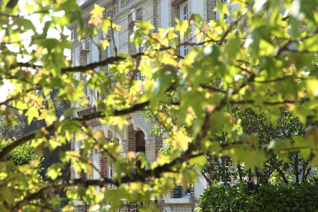 Manoir Le Mesnil Bed & Breakfast Saint-Martin-aux-Chartrains Dış mekan fotoğraf