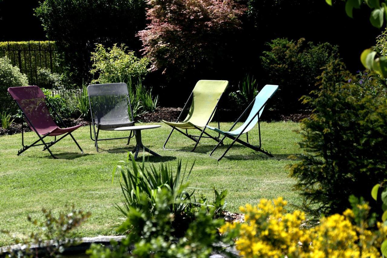 Manoir Le Mesnil Bed & Breakfast Saint-Martin-aux-Chartrains Dış mekan fotoğraf